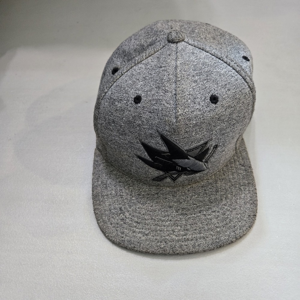San Jose Sharks Men Baseball Cap 7 1/2 Gray Mitchell & Ness Flat READ